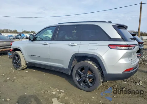 2023 Jeep Grand Cherokee Laredo из США, поврежденный, VIN 1C4RJHAG4PC622253